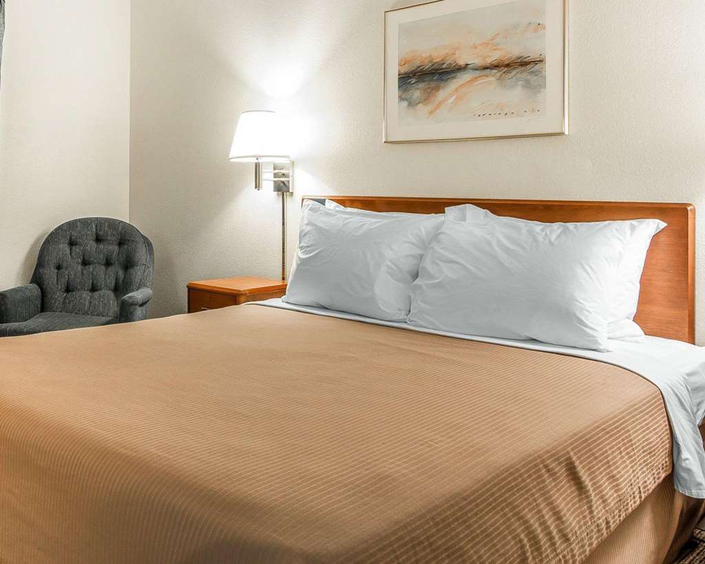 Quality Inn Stockton Værelse billede